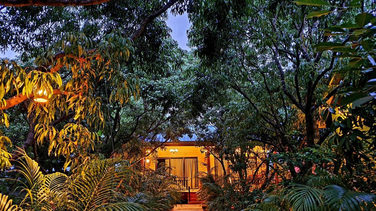 Warakorn Baansuan Amphawa Exterior foto